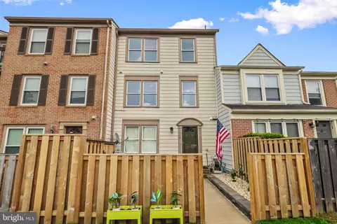 7509 Belle Grae Dr, Manassas, VA 20109