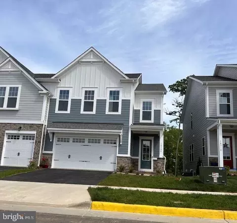 18340 Moss Garden Rd, Dumfries, VA 22026