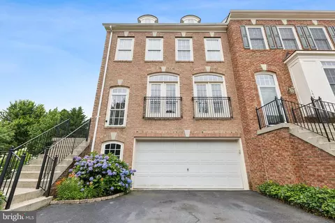 14351 Verde Pl, Haymarket, VA 20169