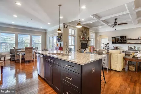 17474 Spring Cress Dr, Dumfries, VA 22026 photo 9