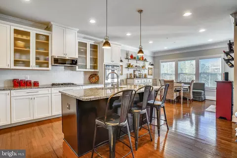 17474 Spring Cress Dr, Dumfries, VA 22026 photo 8