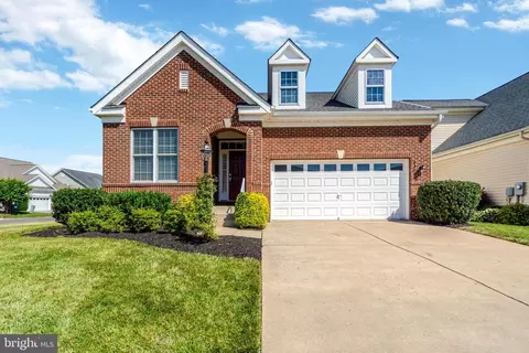 6160 Ferrier Ct, Gainesville, VA 20155