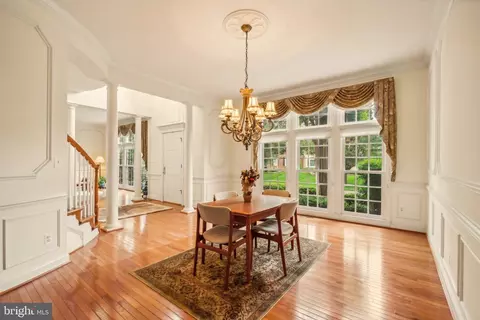 Dining - 8337 Roxborough Loop, Gainesville, VA 20155 photo 1 of 8
