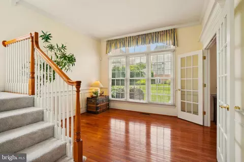 Entry Way - 8337 Roxborough Loop, Gainesville, VA 20155 photo 4 of 15