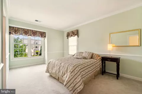 Bedroom - 8337 Roxborough Loop, Gainesville, VA 20155 photo 6 of 10