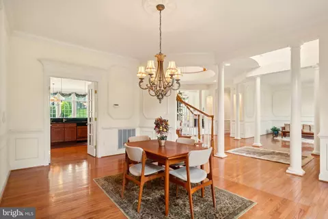 Dining - 8337 Roxborough Loop, Gainesville, VA 20155 photo 4 of 8