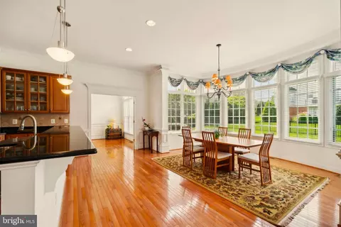 Dining - 8337 Roxborough Loop, Gainesville, VA 20155 photo 7 of 8