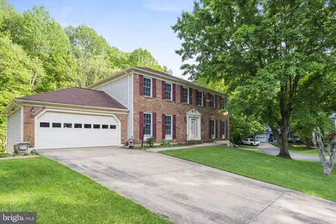 4695 Abbott Ct, Woodbridge, VA 22193