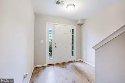 8360 Scotland Loop, Manassas, VA 20109 photo 3
