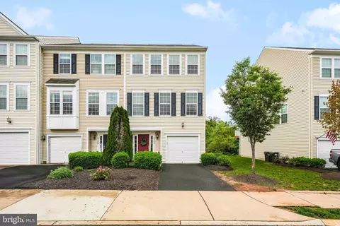 8360 Scotland Loop, Manassas, VA 20109