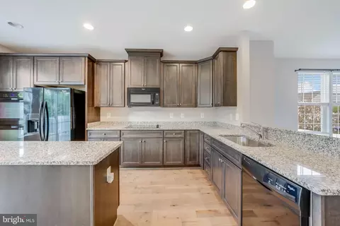 8360 Scotland Loop, Manassas, VA 20109 photo 7