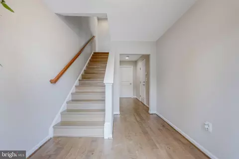 8360 Scotland Loop, Manassas, VA 20109 photo 2