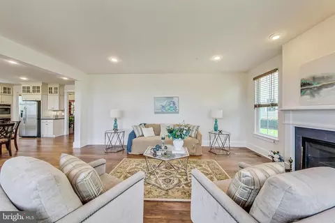 17205 Flatstick, Dumfries, VA 22026 photo 9