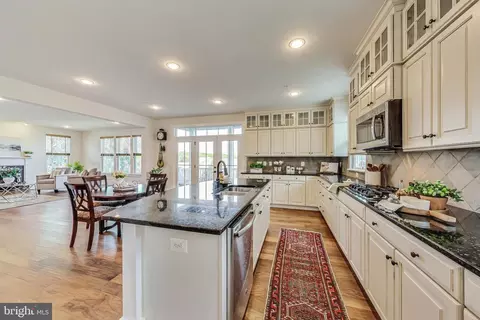 17205 Flatstick, Dumfries, VA 22026 photo 15