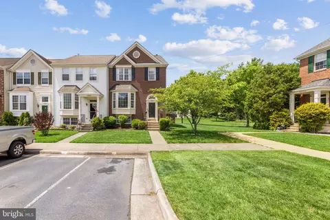 13654 Shire Pl, Gainesville, VA 20155