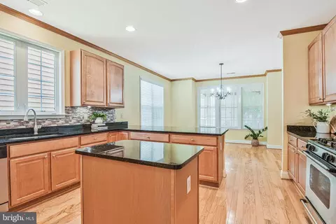 13372 Fieldstone Way, Gainesville, VA 20155 photo 9