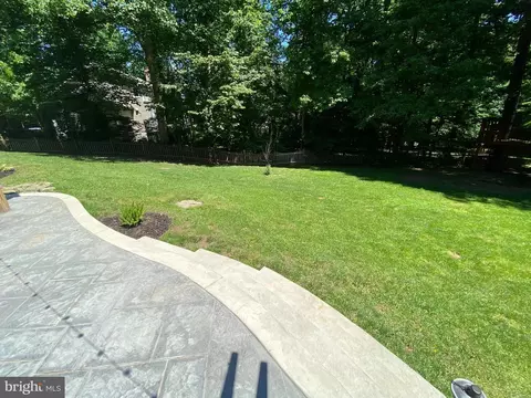 Exterior - 13071 Pershing Dr, Manassas, VA 20112 photo 18 of 36