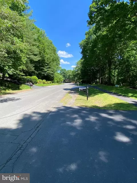 Other - 13071 Pershing Dr, Manassas, VA 20112 photo 2 of 47