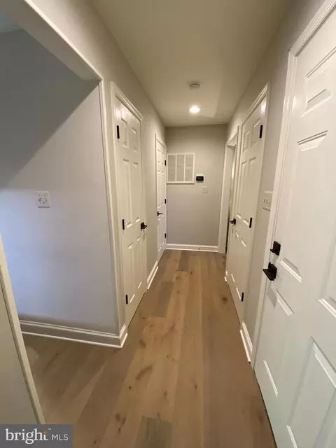 Entry Way - 13071 Pershing Dr, Manassas, VA 20112 photo 9 of 15