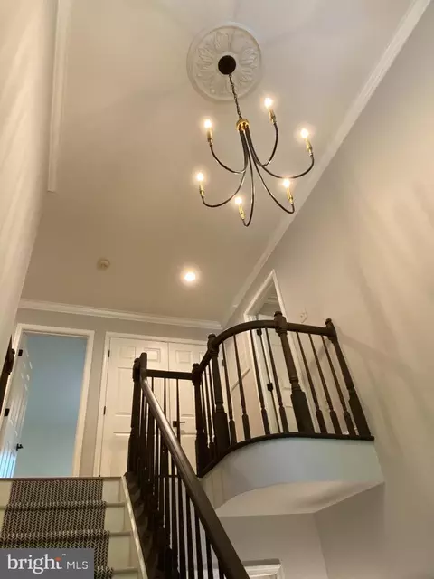 Entry Way - 13071 Pershing Dr, Manassas, VA 20112 photo 2 of 15