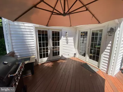 Exterior - 13071 Pershing Dr, Manassas, VA 20112 photo 33 of 36
