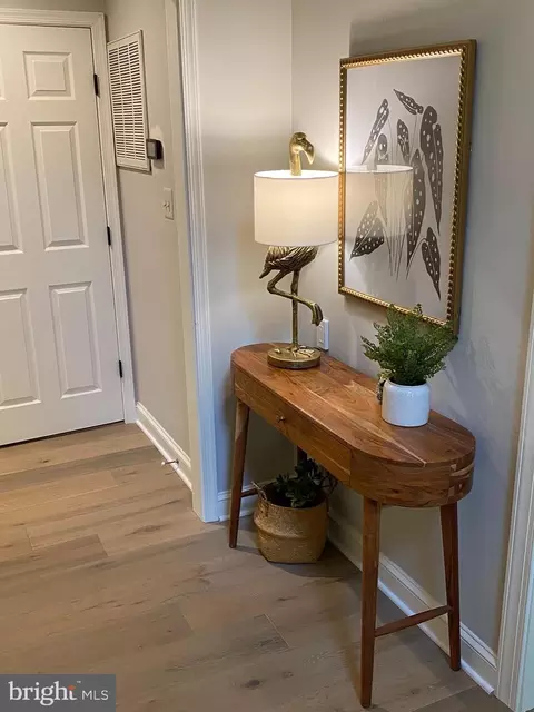 Entry Way - 13071 Pershing Dr, Manassas, VA 20112 photo 6 of 15