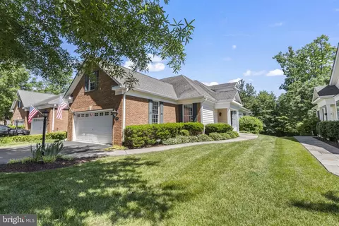 5229 Armour Ct, Haymarket, VA 20169