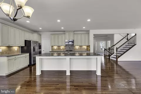 4475 Weejun Loop, Woodbridge, VA 22192 photo 10