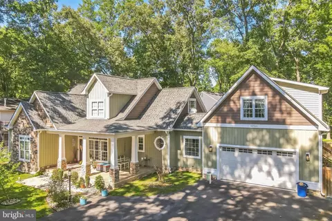 15705 Buck Ln, Dumfries, VA 22025