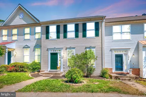 15680 Mendoza Ln, Woodbridge, VA 22191