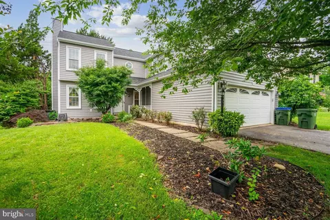 10502 Fairweather Ct, Manassas, VA 20112
