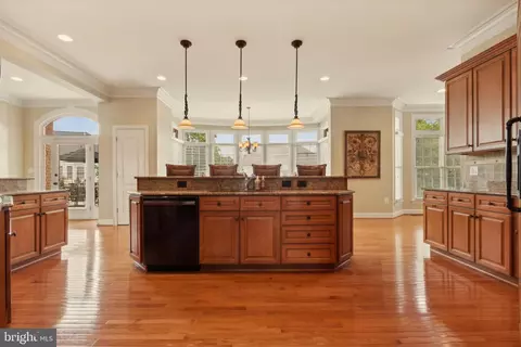 Kitchen - 8366 Pedigrue Ct, Gainesville, VA 20155 photo 3 of 5