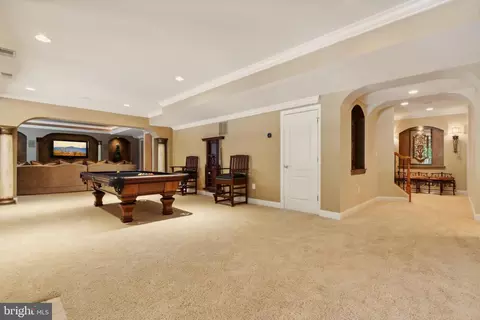 Entry Way - 8366 Pedigrue Ct, Gainesville, VA 20155 photo 21 of 23
