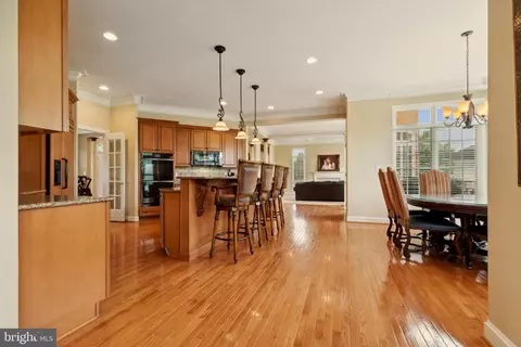 Entry Way - 8366 Pedigrue Ct, Gainesville, VA 20155 photo 7 of 23