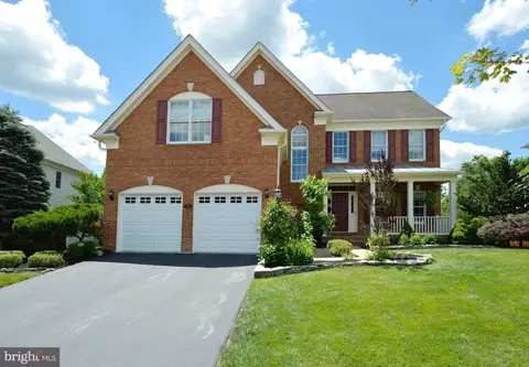 15645 Ryder Cup Dr, Haymarket, VA 20169