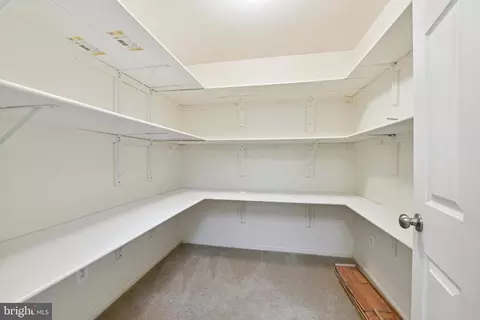 Entry Way - 7513 Melton Ct, Gainesville, VA 20155 photo 1 of 2