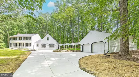 13101 Ginger Ct, Manassas, VA 20112