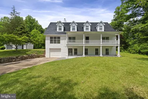 11120 Pine View Estates Ct, Nokesville, VA 20181