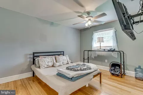 18910 White Oak Dr, Triangle, VA 22172 photo 15