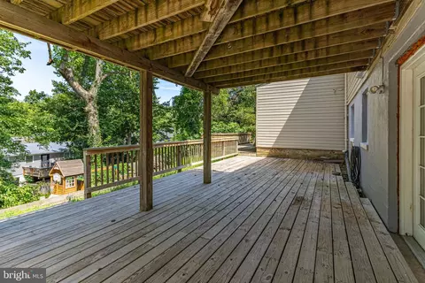 18910 White Oak Dr, Triangle, VA 22172 photo 32