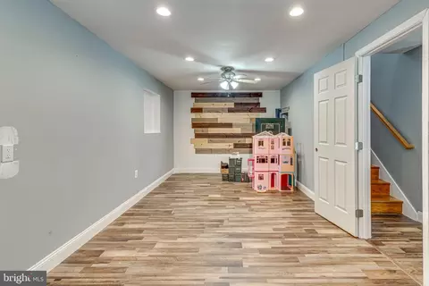 18910 White Oak Dr, Triangle, VA 22172 photo 19