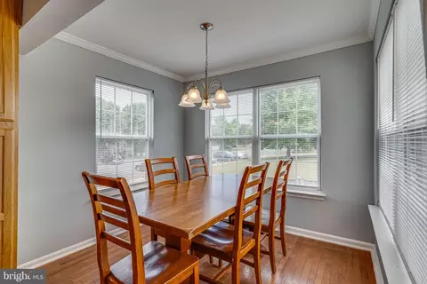 4112 Yellow Stone Loop, Dumfries, VA 22025 photo 9