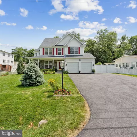 1103 Burton St, Woodbridge, VA 22191