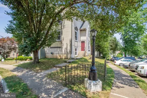 3500 Ashby Ct, Woodbridge, VA 22192