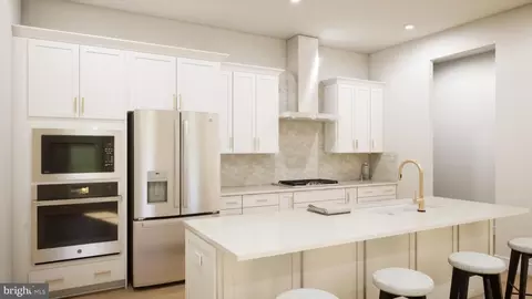 14665 Grand Cru Loop, Gainesville, VA 20155