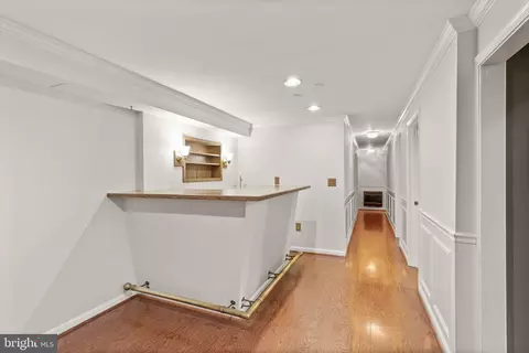 Entry Way - 6990 Champs Mill Ct, Manassas, VA 20112 photo 6 of 7