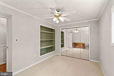 Bedroom - 6990 Champs Mill Ct, Manassas, VA 20112 photo 7 of 8