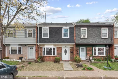 8059 Community Dr, Manassas, VA 20109