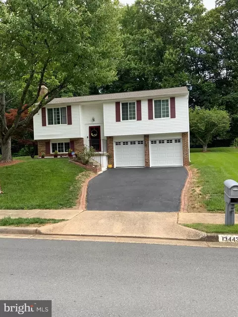 13443 Greenvale Rd, Woodbridge, VA 22192