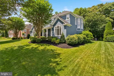 Exterior - 8240 Roxborough Loop, Gainesville, VA 20155 photo 5 of 23